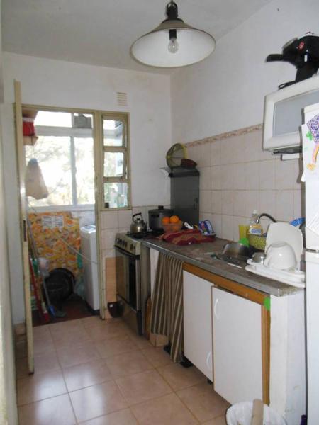 Foto de Muy buen Departamento 3 ambientes, muy luminoso., imagen 4
