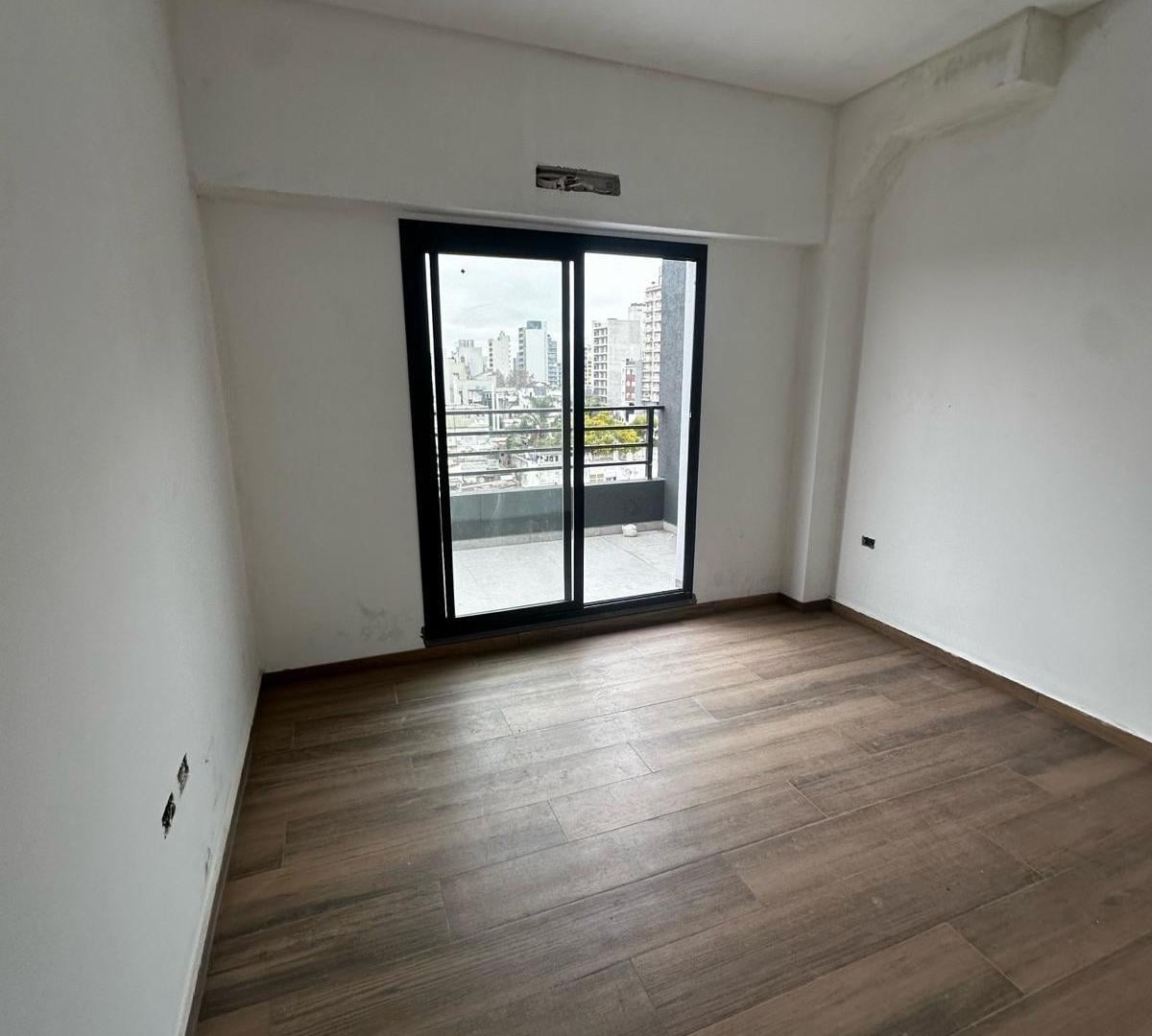 Foto de Departamento en San Martin 3 ambientes semipiso con balcon, imagen 3