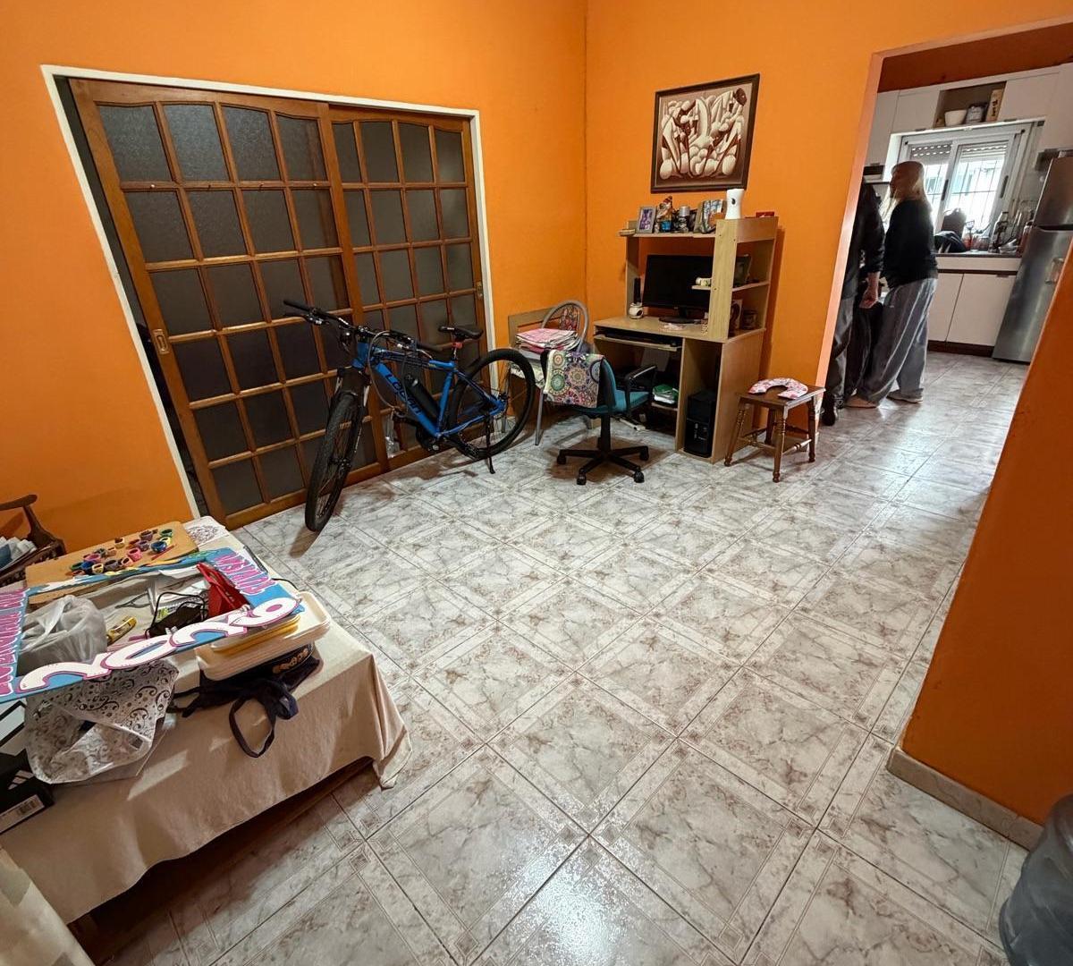 Foto de CASA en VENTA 4 AMBIENTES, JOSE LEON SUAREZ APTA CREDITO, imagen 3