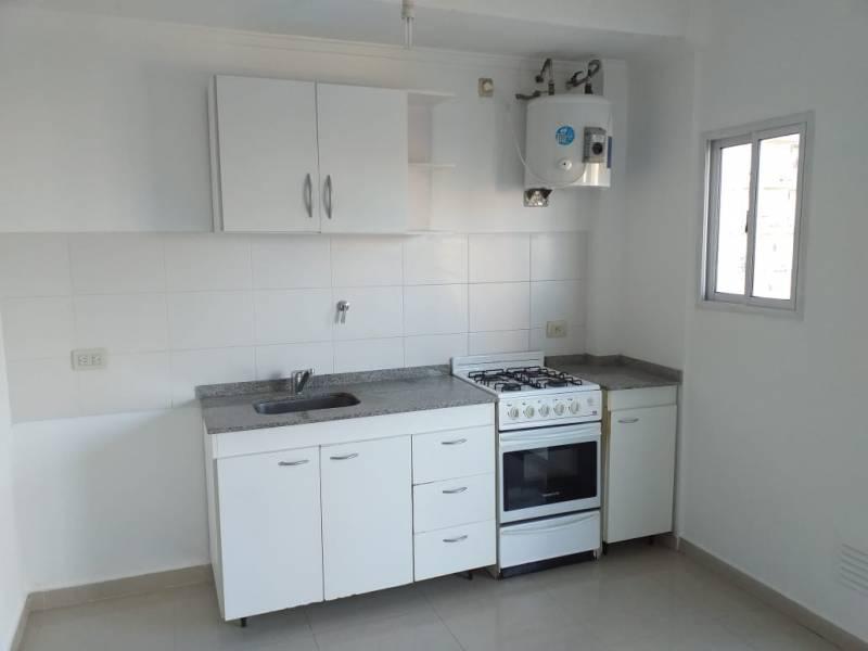 Foto de excelente dpto 2 amb alquiler villa ballester, imagen 1