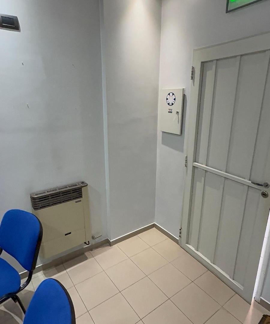 Foto de OFICINAS IDEAL TODO DESTINO SE ALQUILA AMUEBLADO, imagen 3