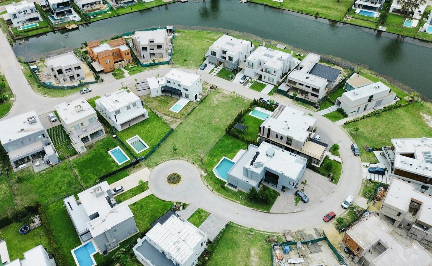Lote Interno en Laguna Grande en Venta Orientacion Norte