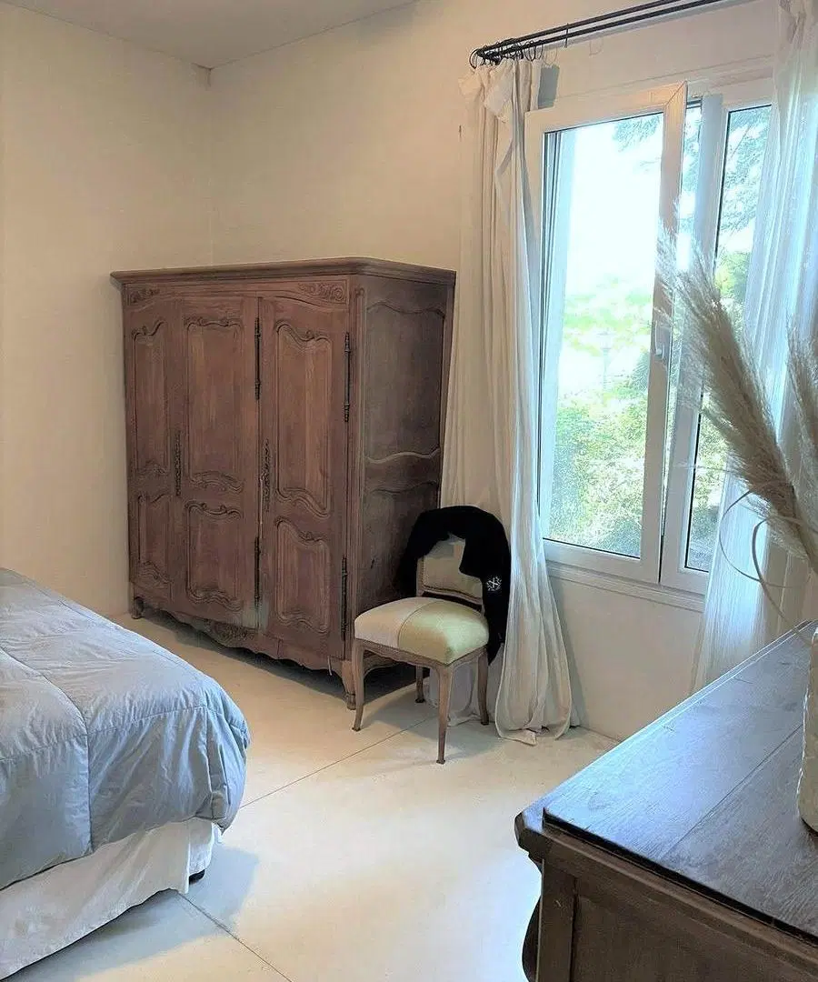 Alquiler en El Encuentro, casa con 6 ambientes a la laguna. 2