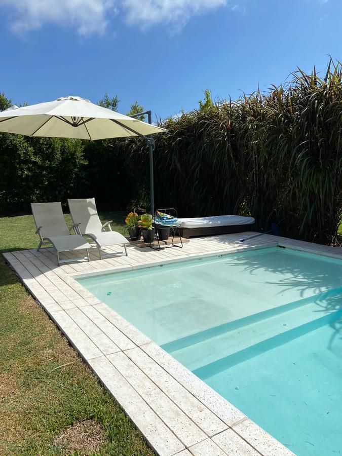 Foto de Casa en Venta en Barbarita 6 ambientes, muy luminosa., imagen 4