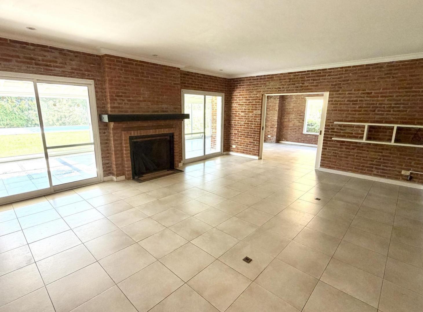 Foto de Casa en Venta Talar Del Lago I, 4 Cuartos, 2 en Suite, imagen 3