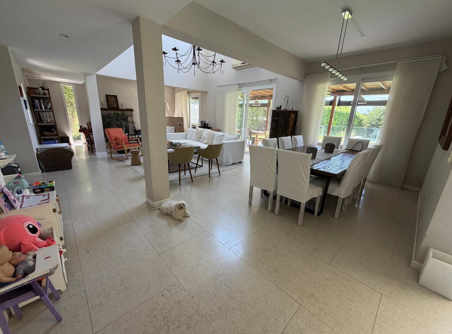 Foto de Casa en Venta en San Agustin 6 ambientes a la laguna, imagen 4