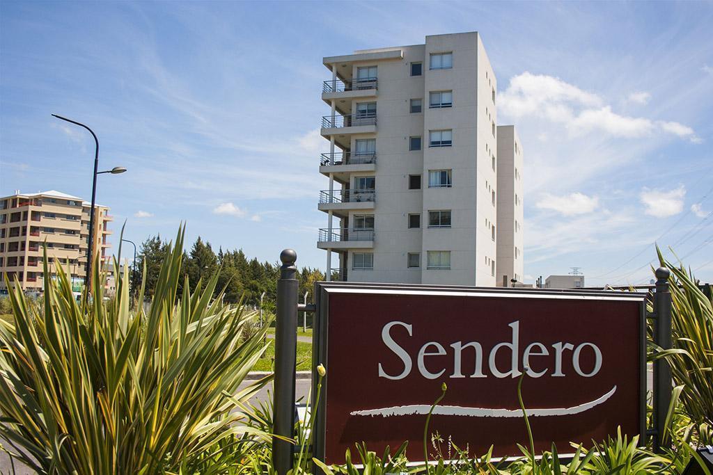 Foto de la propiedad en Alquiler y Venta Departamento 2 Ambientes en Plaza del