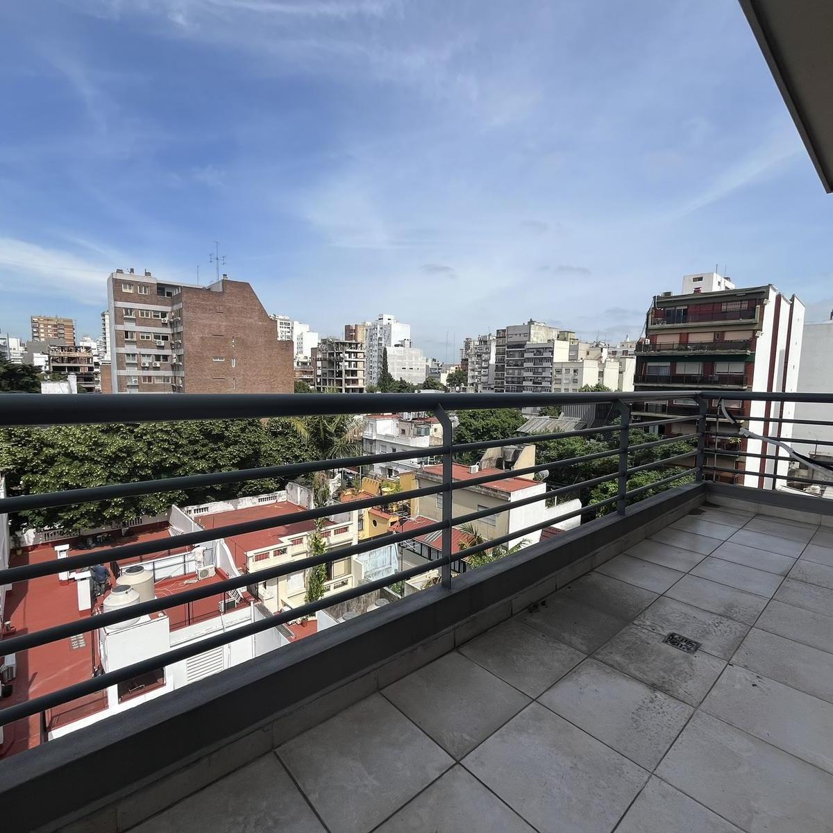 Departamento a Estrenar! Piso 6 con 3 Ambientes Categoria Balcon Terraza 75 m² 2