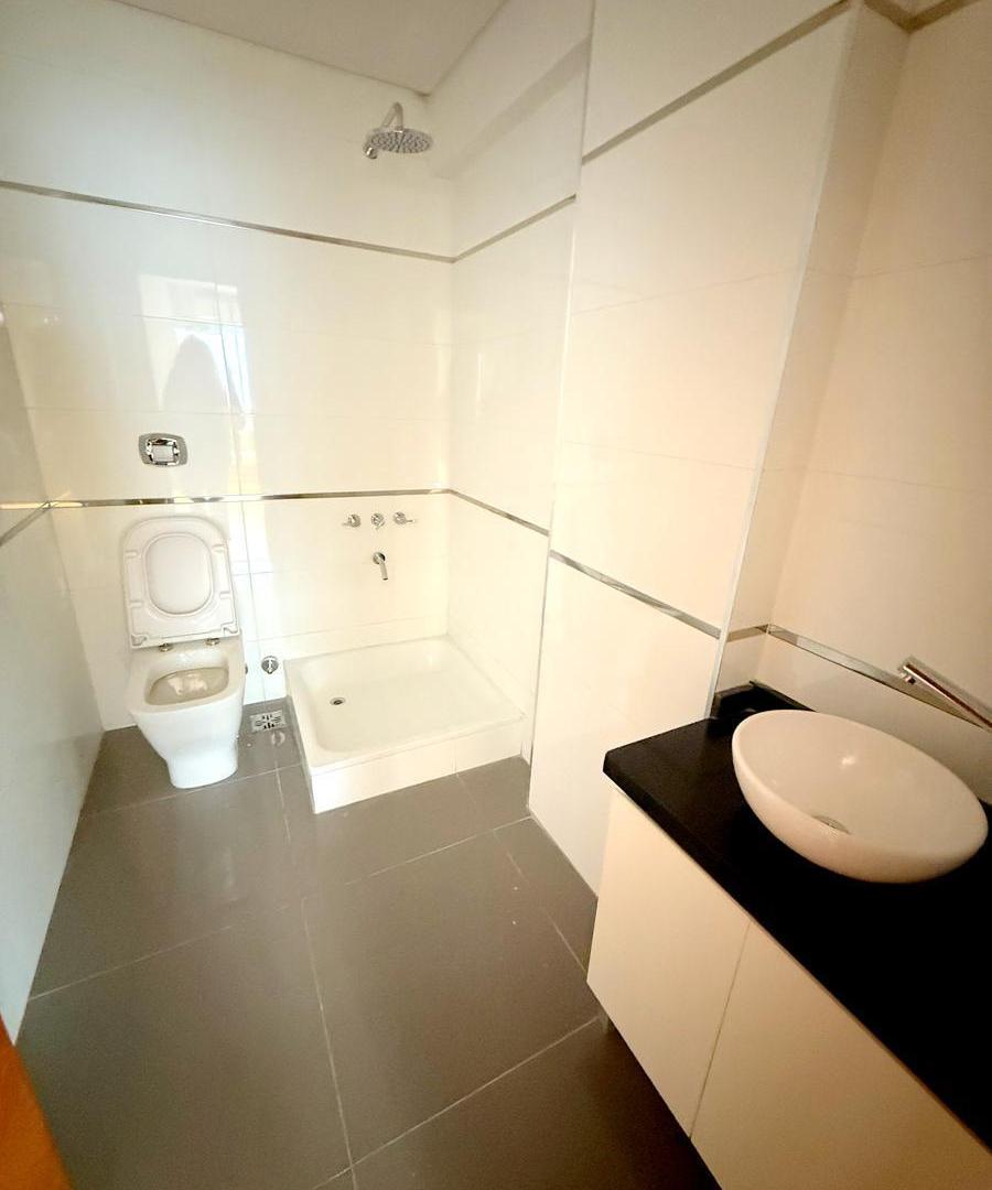 Foto de Departamento 2 amb y medio posibilidad de convertirlo en 3 amb en, imagen 5