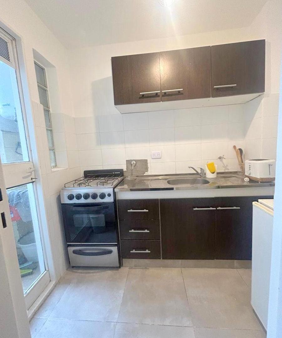 Departamento dos ambientes  con cocina independiente excelente ubicacion