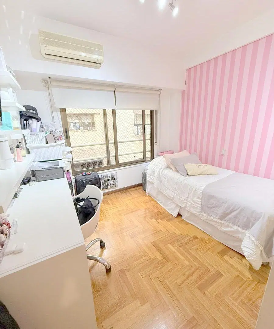 departamento semipiso 4 ambientes con dependencia con baño balcon cochera baulera piscina jardin 5