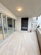 Excelente piso de 4 ambientes con balcon terraza, parrilla 1