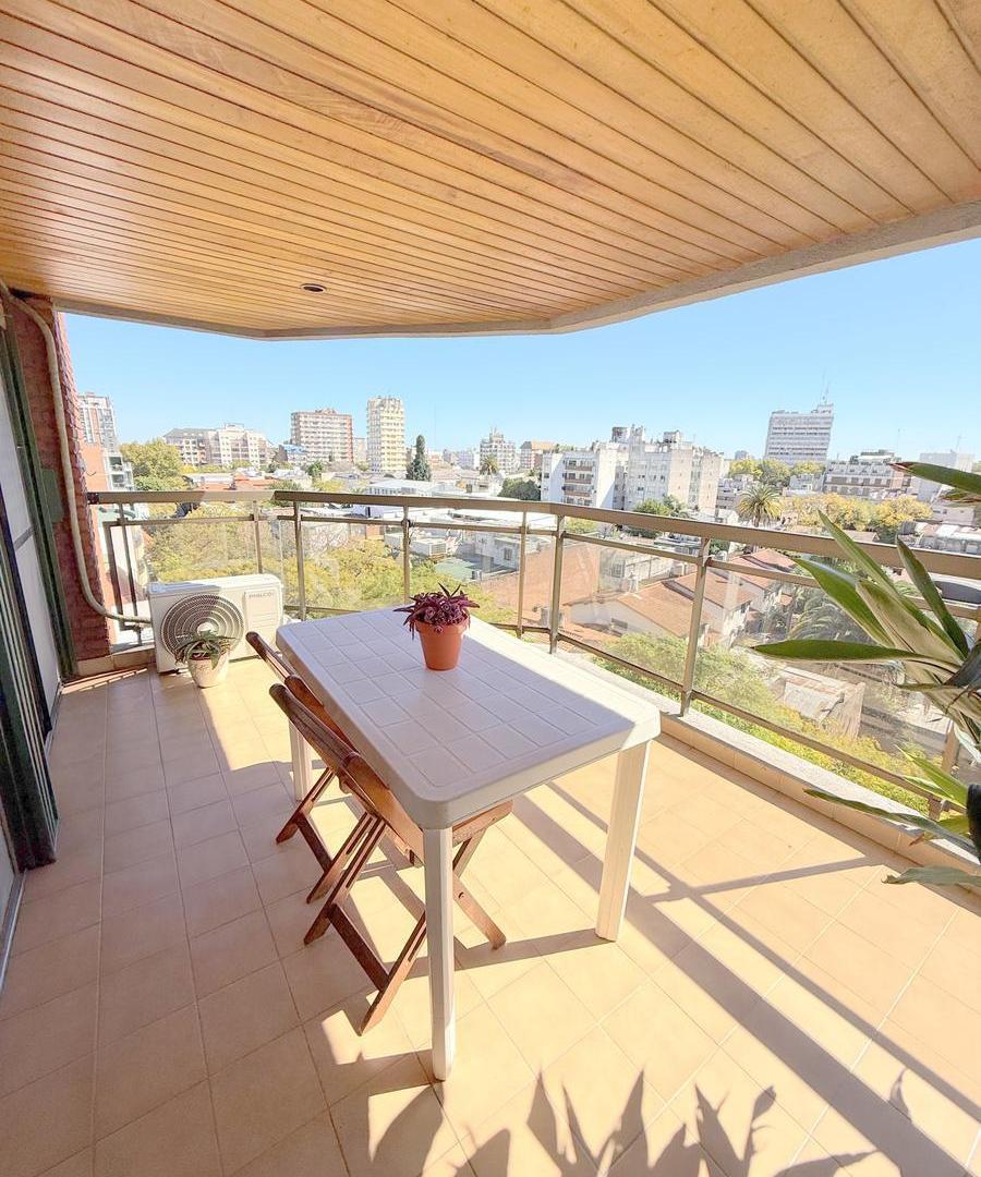 Foto de Semipiso San Isidro 3 domitorios balcon aterrazado cochera seguridad 24, imagen 5