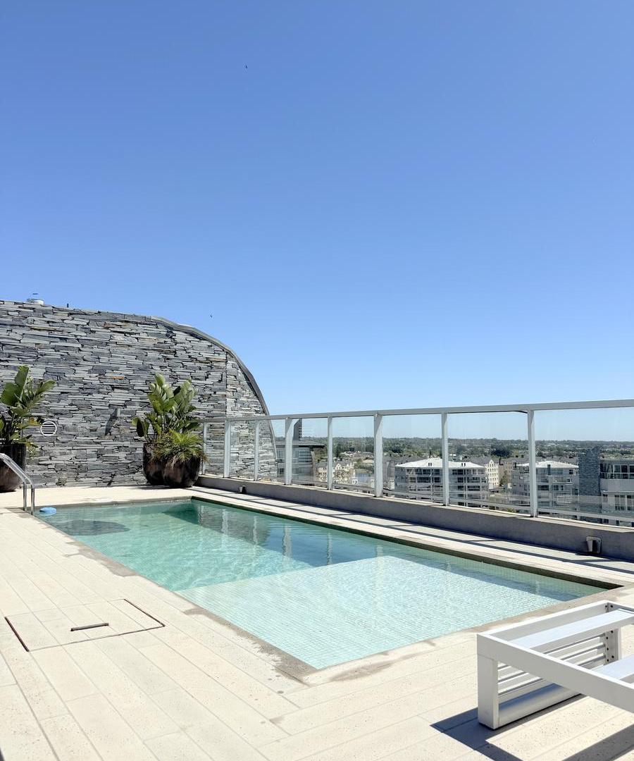 Foto de Penthouse de categoría Piscina privada en Terraza Propia 3 dormitorios, imagen 3