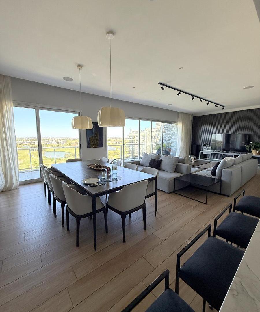 Foto de Penthouse de categoría Piscina privada en Terraza Propia 3 dormitorios, imagen 5