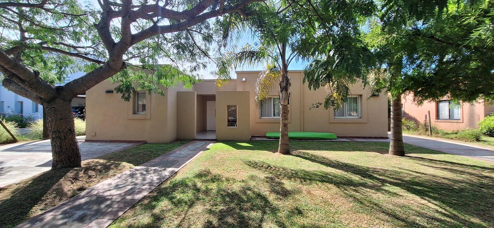 Casa en San Marco - Barrio Náutico