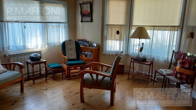Foto de Dos Chalets en Burzaco, en venta, con salida a dos calles, imagen 3