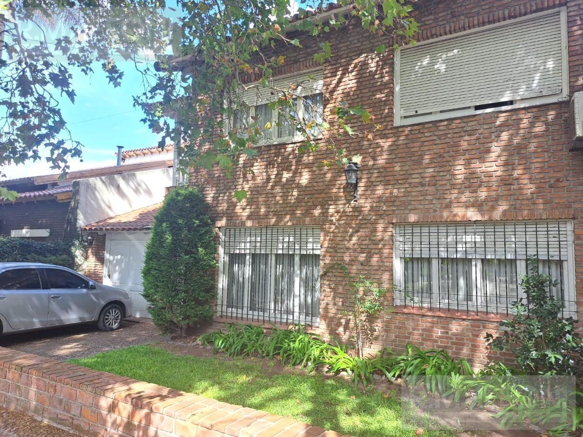 Casa en Adrogue