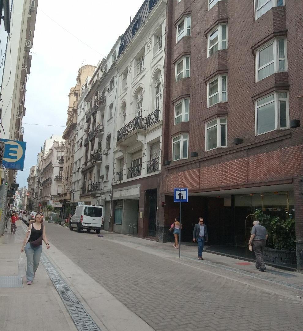 DEPARTAMENTO 2 AMBIENTES - BARRIO NORTE, CAPITAL FEDERAL