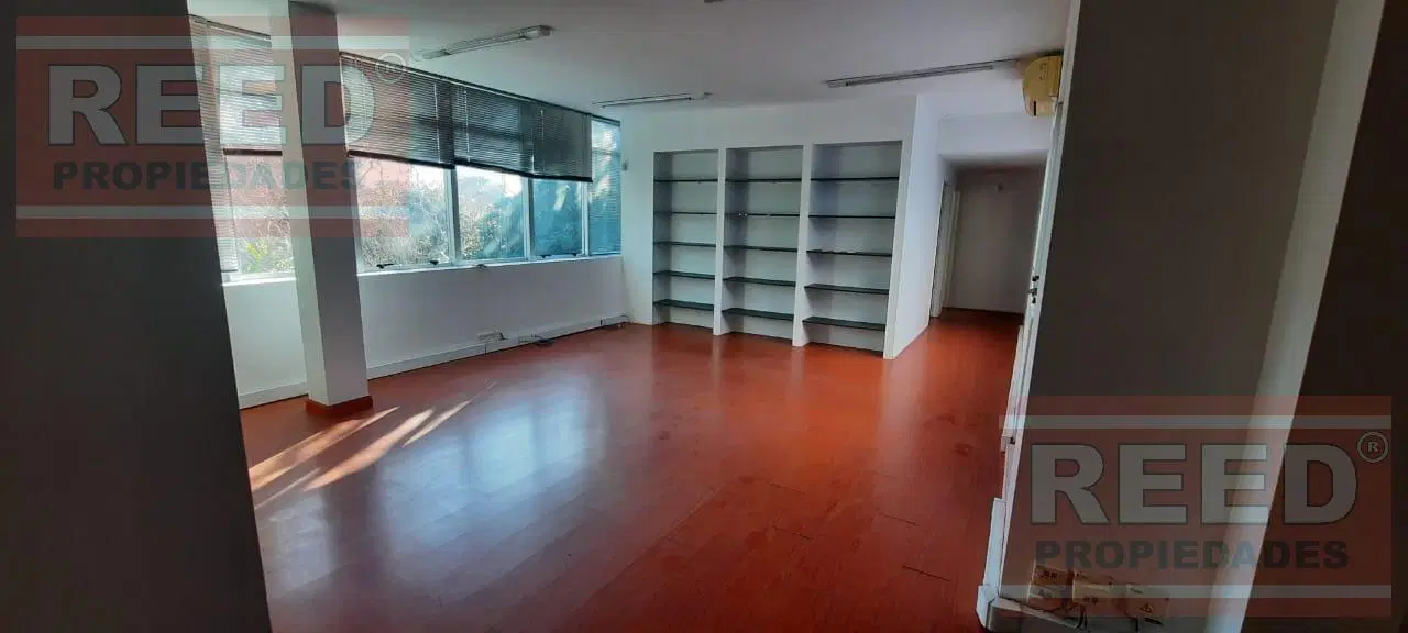 Muy buena oficina en Martinez con excelentes accesos 2