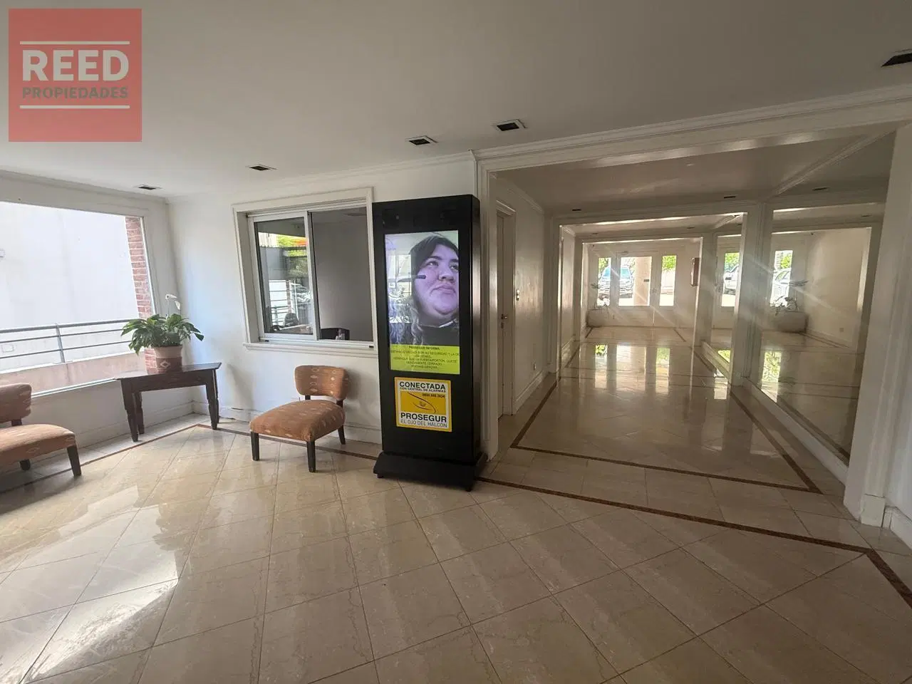 Excelente departamento en centro de Martinez 4