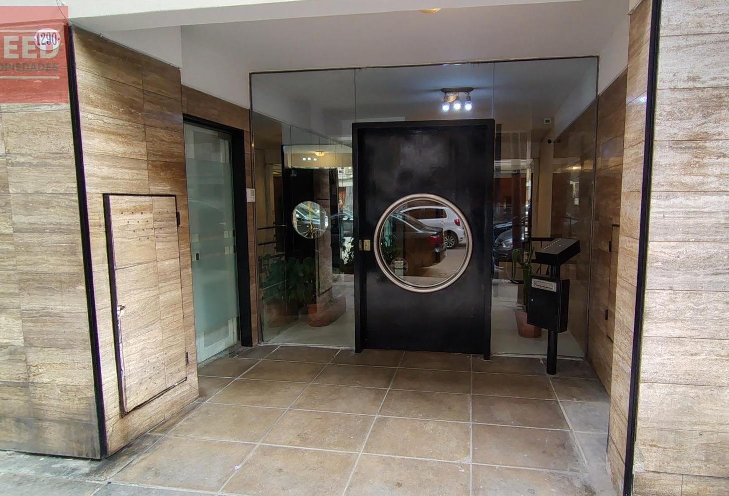 Foto de Piso en excelente zona comercial, imagen 1