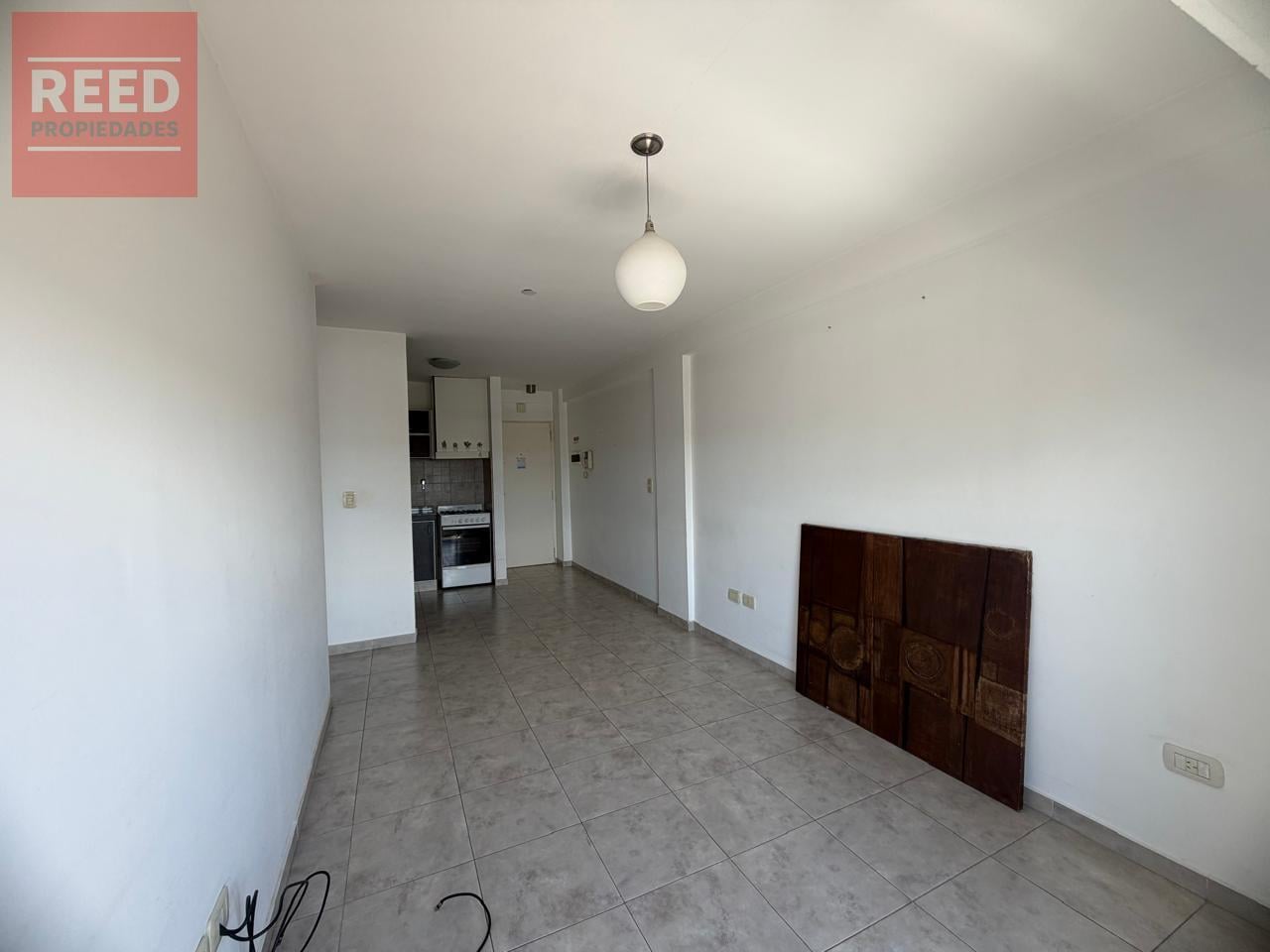 Foto de Excelente dpto 2 ambientes a mts de la estacion de Haedo! es venta, imagen 3