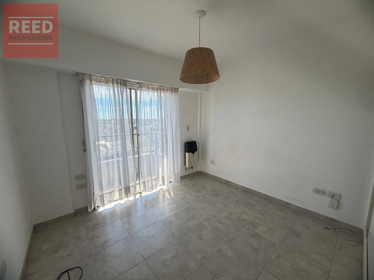 Foto de Excelente dpto 2 ambientes a mts de la estacion de Haedo! es venta, imagen 5