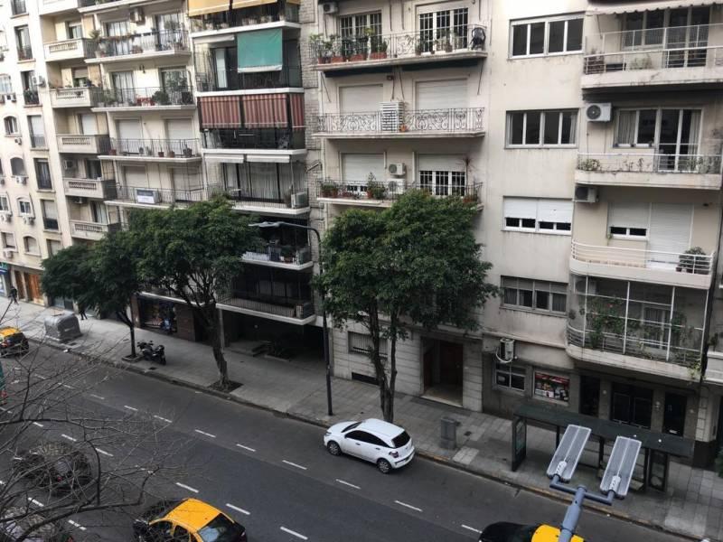 Formidable Planta y Distribución. Al Frente Para Reciclar. Cochera, Seguridad y Grupo Eléctrogeno. 2