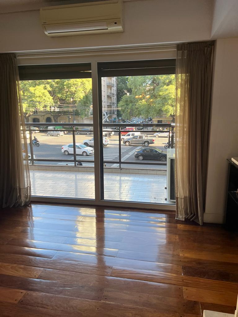 Excelente departamento en Palermo Chico - 2 cocheras