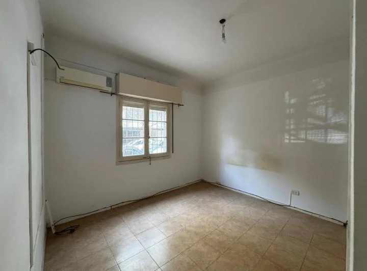 Venta - Mendoza y Av. Libertador - PB - FRENTE - 2 Ambientes 3