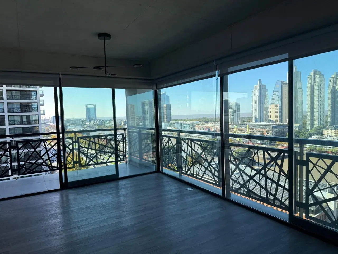 Piso Alto | Vista al Dique | 126 m² | Cochera | Quartier del Bajo 3