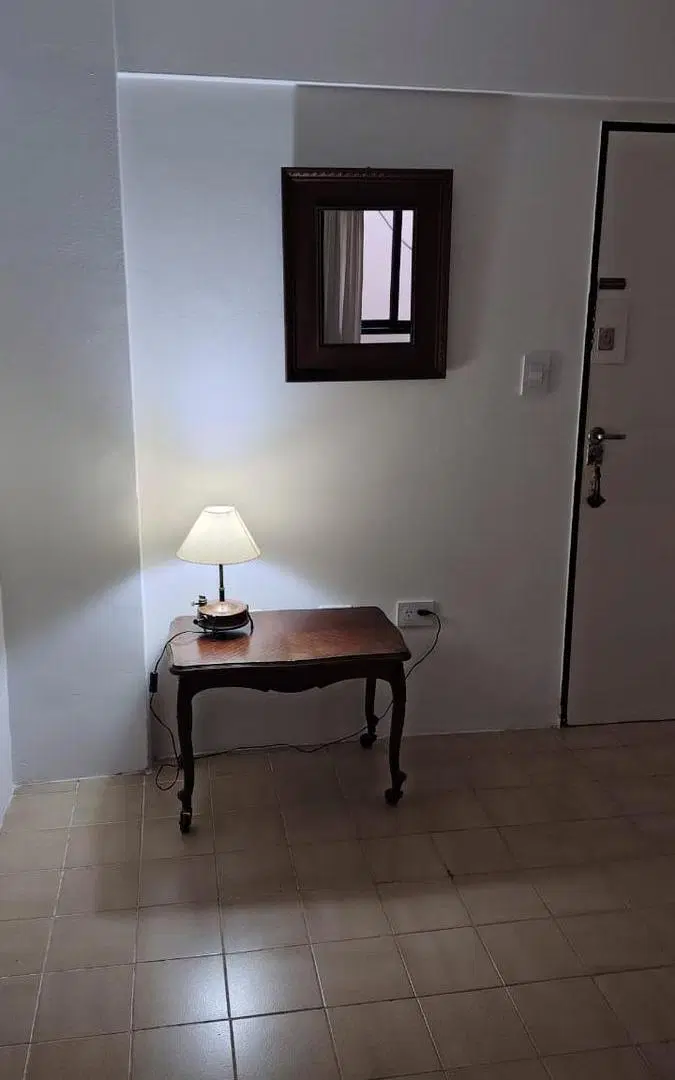 2 Ambientes - Muy buen estado y recien REFACCIONADO- Lavadero Aparte - Piso Alto 4