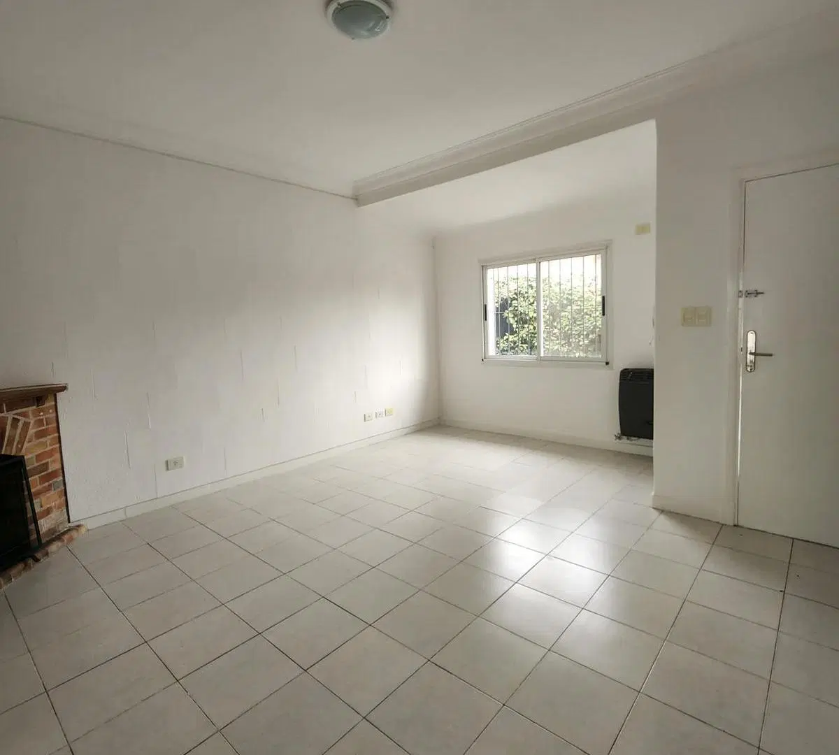 Casa en Venta de 2 dormitorios en Lomas de San Isidro 1