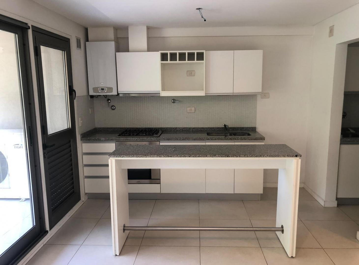 Foto de Venta de Departamento en Newman Joven !, imagen 1