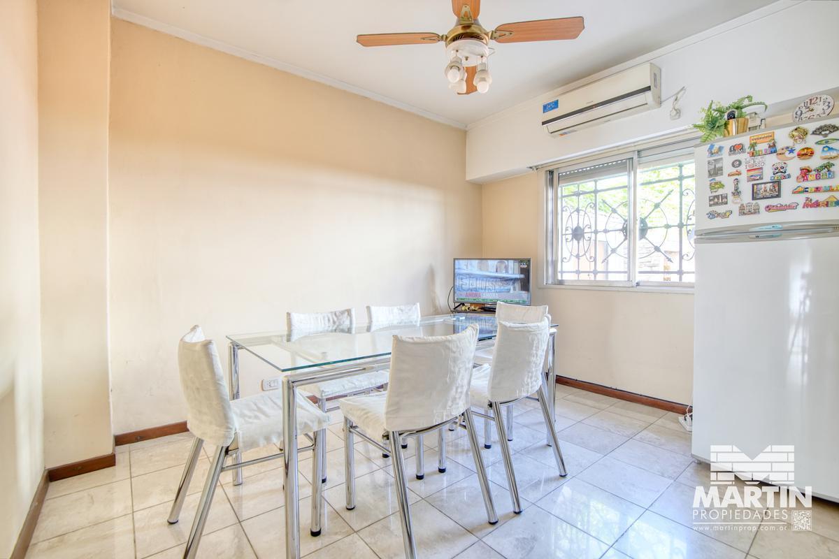 Foto de Casa en Venta - Martinez, 5 Ambientes con Balcón y Patio, imagen 3