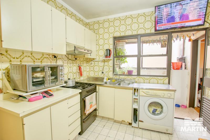 Departamento 5 Ambientes con Dependencia de Servicio y Balcón - Núñez 2