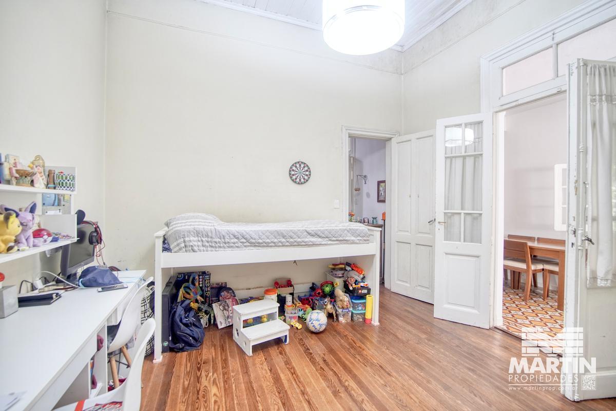 Casa PH Venta en Block, 7 Ambientes Totales, Cochera, Jardin, 2 Cuadras de Av Maipú Al Río. 5
