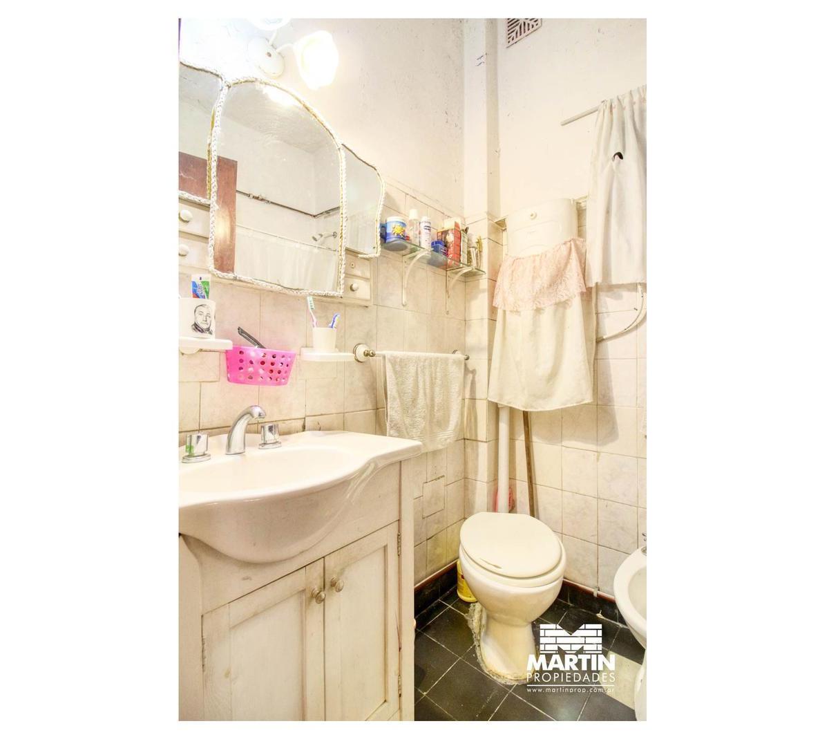Foto de Casa en Venta de 4 ambientes en Martínez, con 2 Departamentos, Patio y, imagen 2