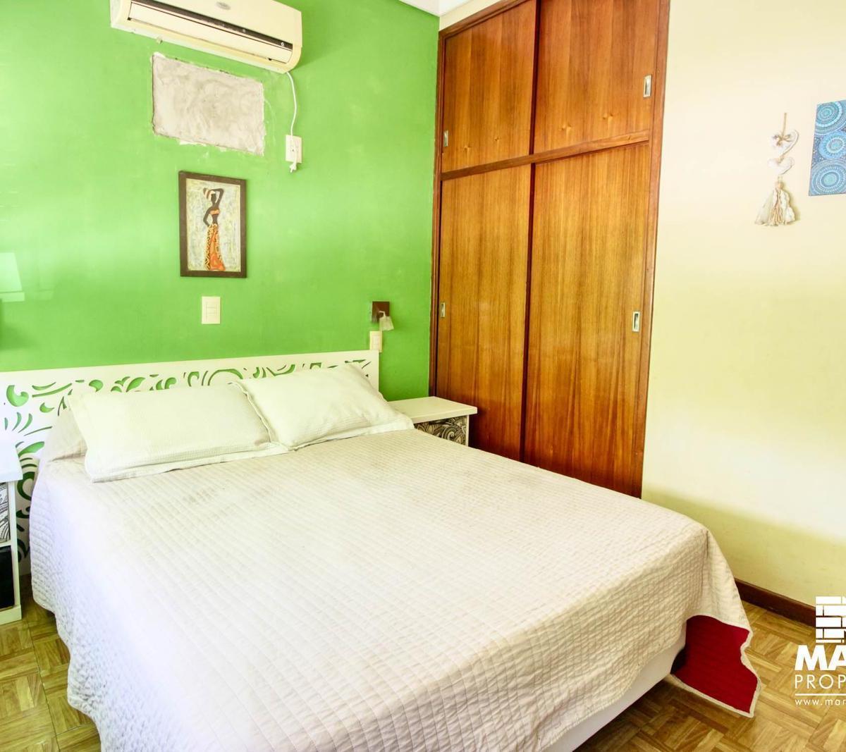 Casa en Venta 5 ambientes en Boulogne con Playroom, Dos Cocheras, Patio y Terraza