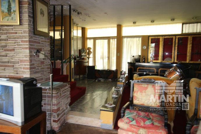 Foto de Casa sobre lote de 838 M2, con gran parque y pileta - La Lucila, imagen 5