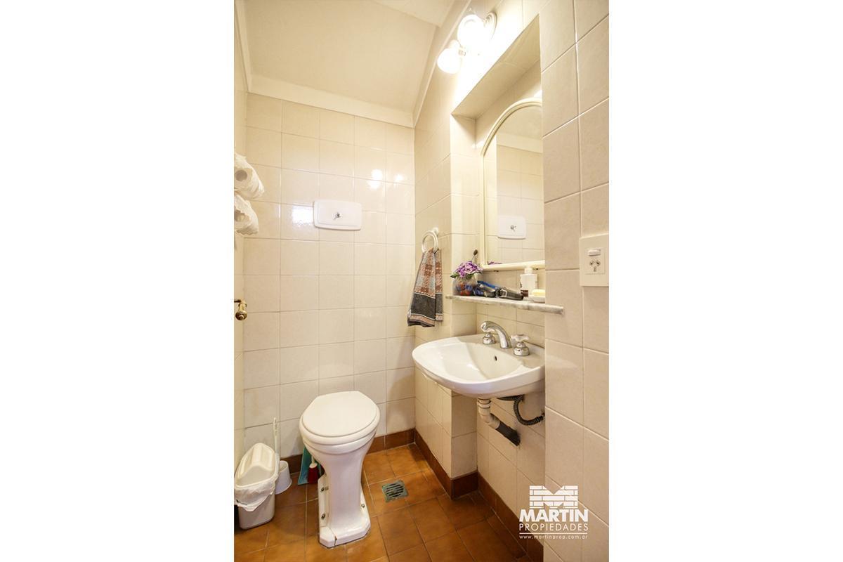 Foto de Casa y Departamento en Venta de 7 Ambientes en Martinez, imagen 1