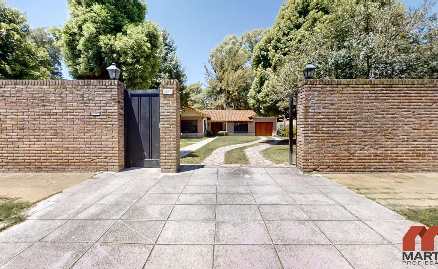 Foto de Casa en Venta de 5 Ambientes en Martinez con Patio y Jardín, imagen 1