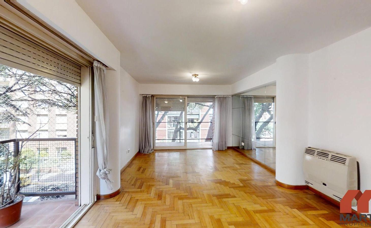 Departamento Semipiso en venta en Acassuso 3 ambientes baño toilette balcón cochera. Excelente zona