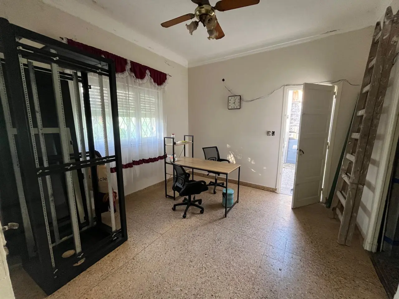 Venta Casa americana techo de losa ideal ampliación 8