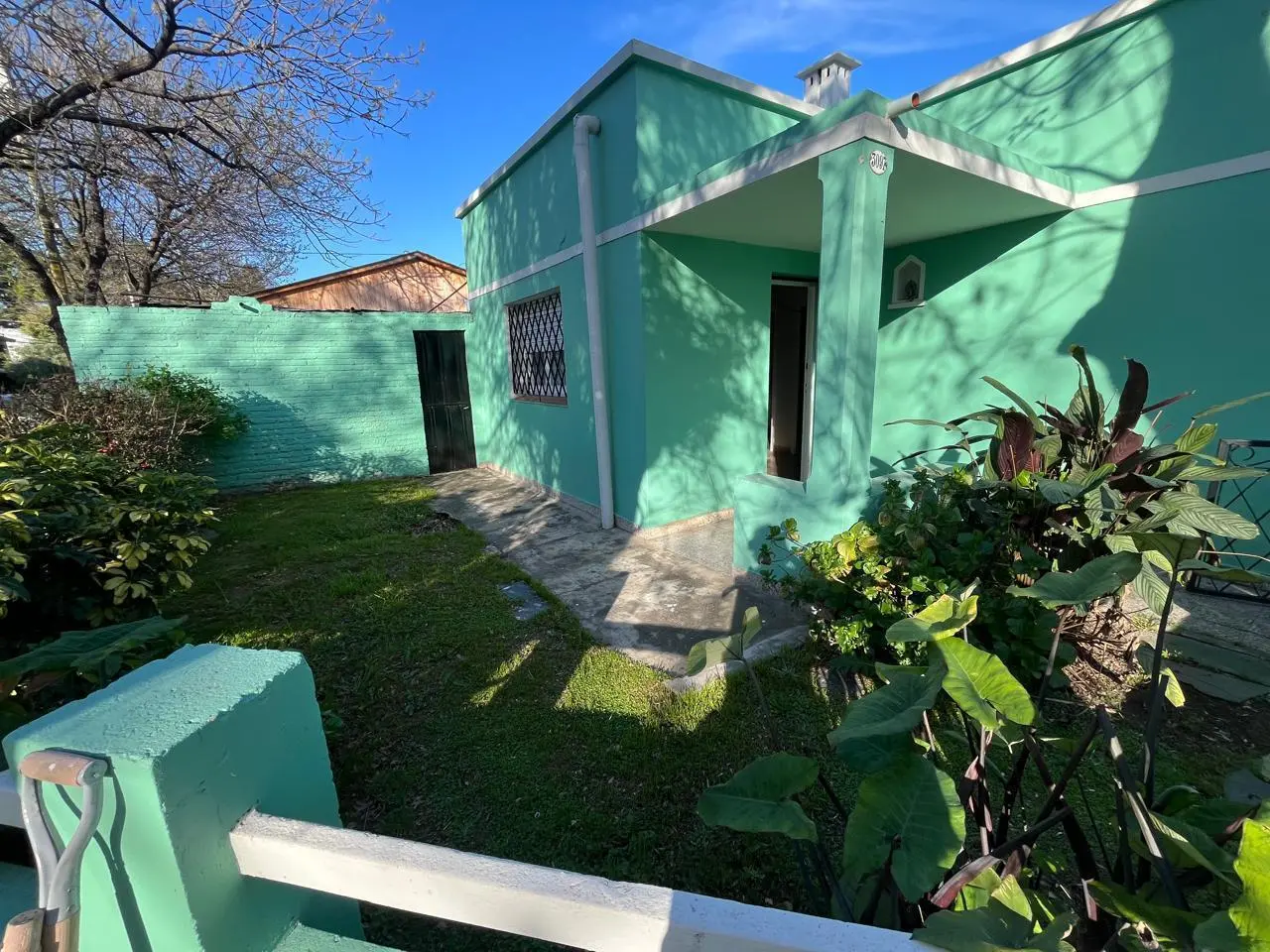 Venta Casa americana techo de losa ideal ampliación 2