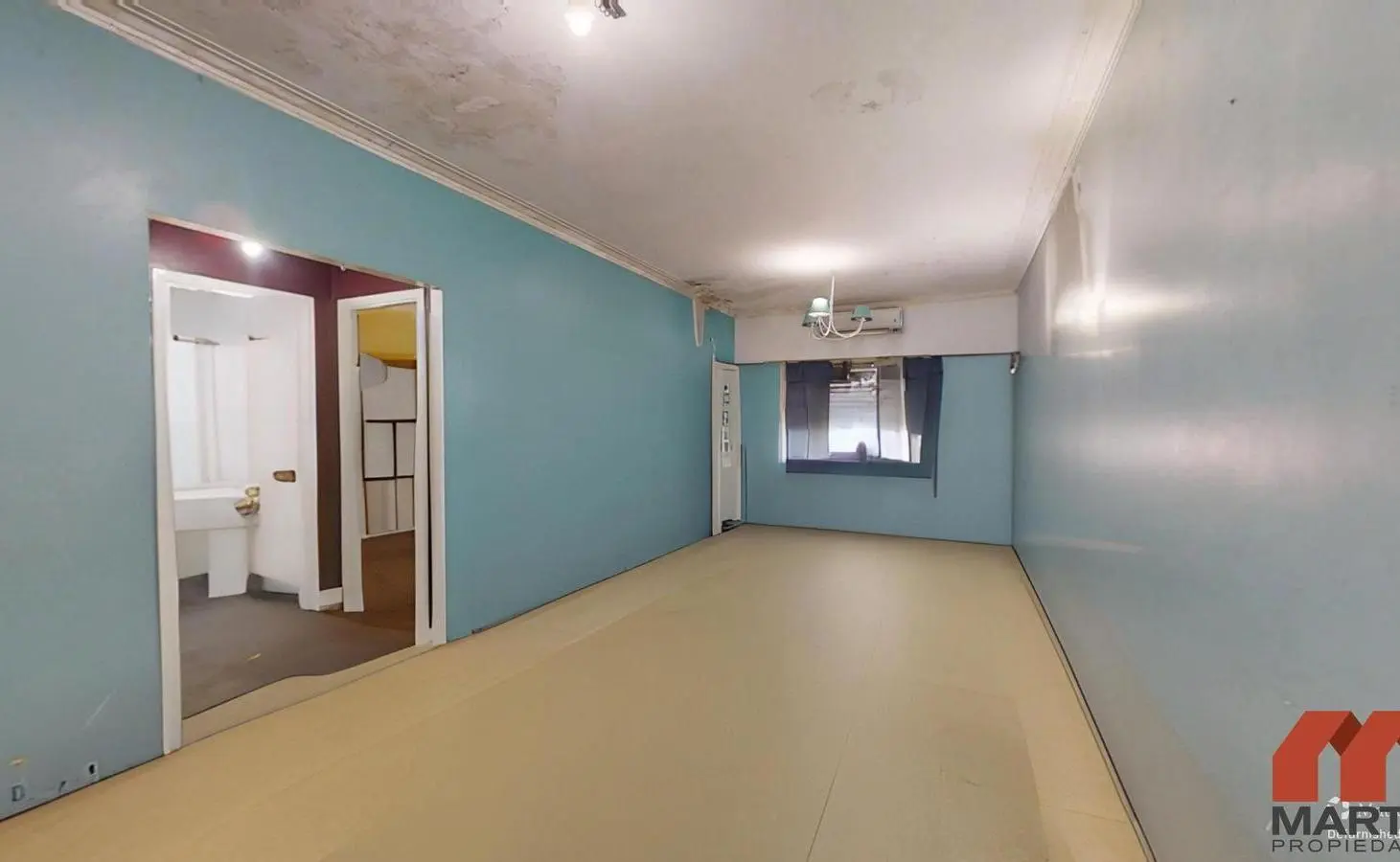 Casa en Venta de 4 Ambientes con Pileta y Jardín - Olivos 8