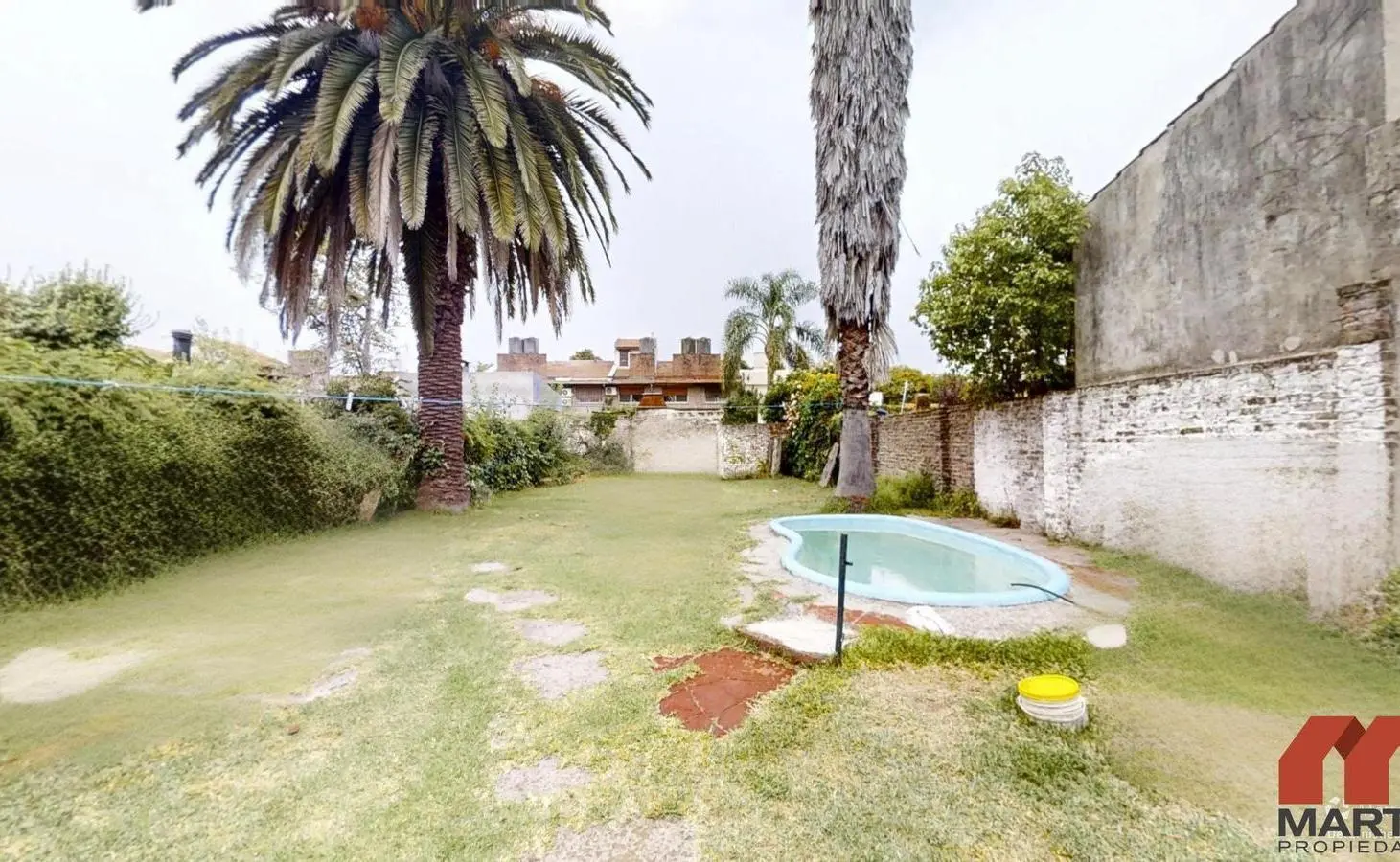 Casa en Venta de 4 Ambientes con Pileta y Jardín - Olivos 3