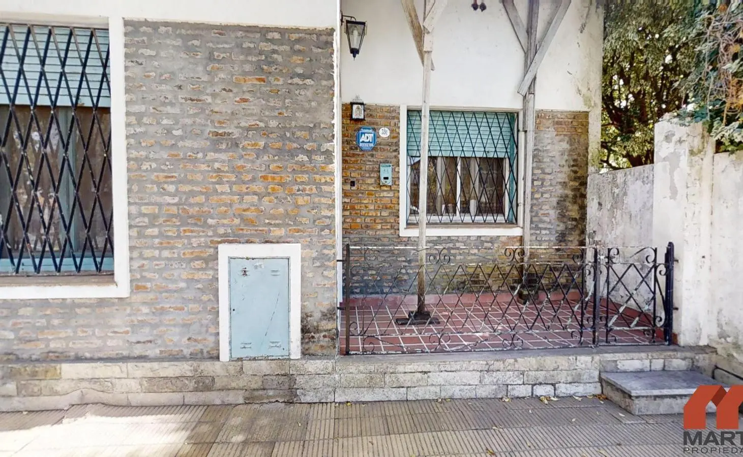 Casa en Venta de 4 Ambientes en Martinez con gran potencial a refaccionar 3
