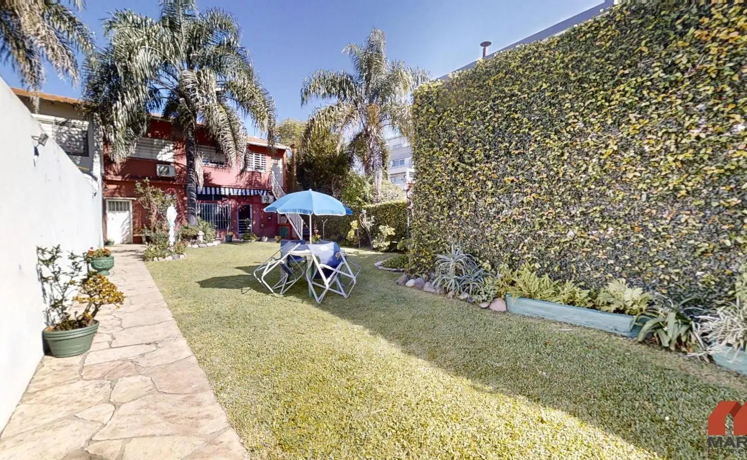 Casa en Venta de 5 Ambientes en Boulogne Sur Mer con Garage, Terraza y Jardín 3